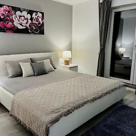 Apartman Luna *** 里耶卡 外观 照片